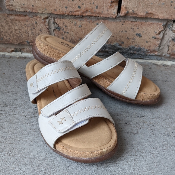 Clarks leather cork sole summer sandals - Picture 7 of 12